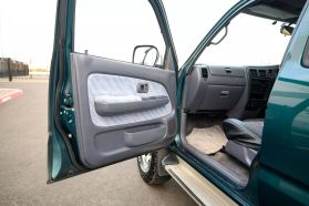 1997 TOYOTA HILUX TRUCK 2L-TE SPORTS PICKUP
