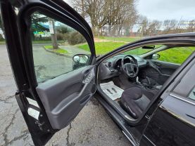 2004 PONTIAC GRAND AM SEDAN V6, 3.4 LITER SE SEDAN 4D