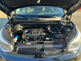 2017 KIA SOUL WAGON BLACK AUTOMATIC - Auto Spot
