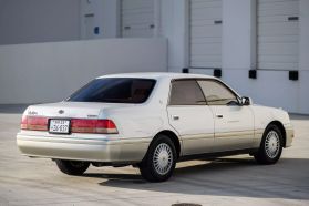 1998 TOYOTA CROWN SEDAN 2JZ-GE ROYAL SALOON