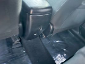 2018 Toyota Rav4 - Image 15
