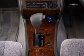 1998 TOYOTA CROWN SEDAN 2JZ-GE ROYAL SALOON