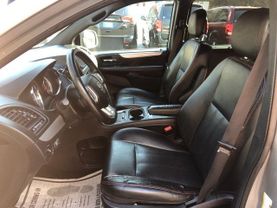 2017 DODGE GRAND CARAVAN PASSENGER VAN V6, FLEX FUEL, 3.6 LITER GT MINIVAN 4D
