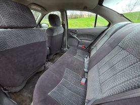 2004 PONTIAC GRAND AM SEDAN V6, 3.4 LITER SE SEDAN 4D