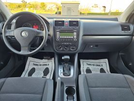 2007 VOLKSWAGEN RABBIT HATCHBACK 5-CYL, PZEV, 2.5 LITER HATCHBACK 4D