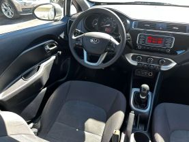 2016 KIA RIO