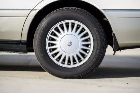 1998 TOYOTA CROWN SEDAN 2JZ-GE ROYAL SALOON