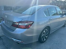 2017 Honda Accord - Image 5