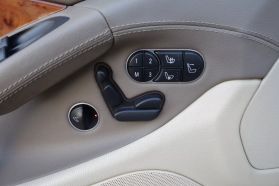 2009 MERCEDES-BENZ SL-CLASS CONVERTIBLE V8, 5.5 LITER SL 550 ROADSTER 2D
