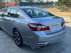 2017 Honda Accord - Image 7