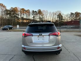 2018 Toyota Rav4 - Image 4