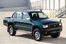 1997 TOYOTA HILUX TRUCK 2L-TE SPORTS PICKUP