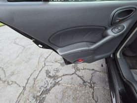 2004 PONTIAC GRAND AM SEDAN V6, 3.4 LITER SE SEDAN 4D