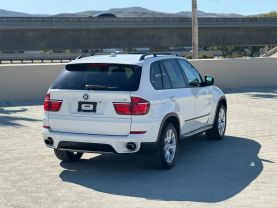 2011 BMW X5 SUV 6-CYL, TURBO, 3.0 LITER XDRIVE35I SPORT ACTIVITY SPORT UTILITY 4D