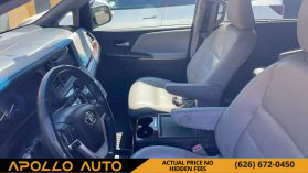 2016 TOYOTA SIENNA VAN V6, 3.5 LITER XLE PREMIUM MINIVAN 4D