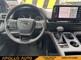 2021 TOYOTA SIENNA VAN 4-CYL, HYBRID, 2.5 LITER XSE MINIVAN 4D