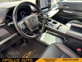 2021 TOYOTA SIENNA VAN 4-CYL, HYBRID, 2.5 LITER XSE MINIVAN 4D