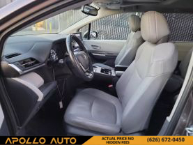 2022 TOYOTA SIENNA VAN 4-CYL, HYBRID, 2.5 LITER XLE MINIVAN 4D
