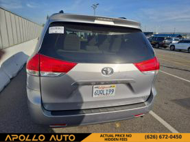 2011 TOYOTA SIENNA VAN V6, 3.5 LITER LE MINIVAN 4D