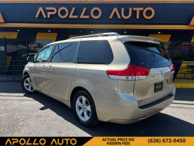 2011 TOYOTA SIENNA VAN V6, 3.5 LITER LE MINIVAN 4D