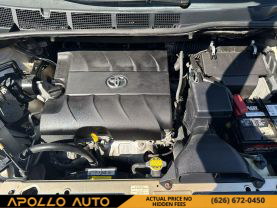 2011 TOYOTA SIENNA VAN V6, 3.5 LITER LE MINIVAN 4D
