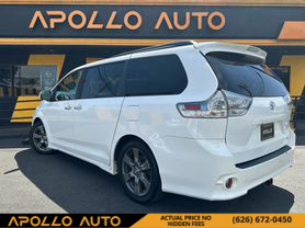 2018 TOYOTA SIENNA VAN V6, 3.5 LITER SE MINIVAN 4D