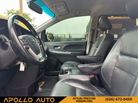 2015 TOYOTA SIENNA VAN V6, 3.5 LITER SE MINIVAN 4D
