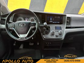 2015 TOYOTA SIENNA VAN V6, 3.5 LITER SE MINIVAN 4D