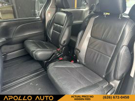 2015 TOYOTA SIENNA VAN V6, 3.5 LITER SE MINIVAN 4D
