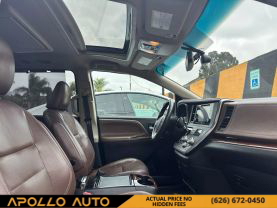 2016 TOYOTA SIENNA VAN V6, 3.5 LITER LIMITED MINIVAN 4D