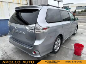 2011 TOYOTA SIENNA VAN V6, 3.5 LITER SE MINIVAN 4D