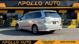 2015 TOYOTA SIENNA VAN V6, 3.5 LITER SE MINIVAN 4D