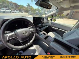 2022 TOYOTA SIENNA VAN 4-CYL, HYBRID, 2.5 LITER XLE MINIVAN 4D