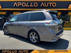 2016 TOYOTA SIENNA VAN V6, 3.5 LITER SE MINIVAN 4D