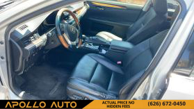 2013 LEXUS ES SEDAN 4-CYL, HYBRID, 2.5 LITER ES 300H SEDAN 4D