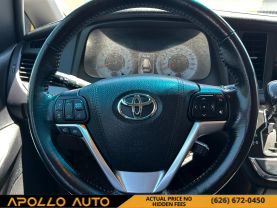 2016 TOYOTA SIENNA VAN V6, 3.5 LITER SE MINIVAN 4D