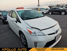 2013 TOYOTA PRIUS HATCHBACK 4-CYL, HYBRID, 1.8 LITER FOUR HATCHBACK 4D