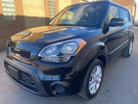 2013 KIA SOUL WAGON BLACK AUTOMATIC - Auto Spot