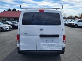 2020 NISSAN NV200