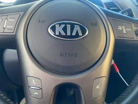 2013 KIA SOUL WAGON BLACK AUTOMATIC - Auto Spot