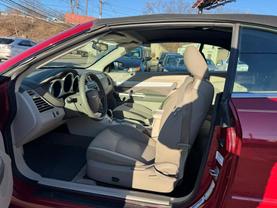 2009 CHRYSLER SEBRING CONVERTIBLE RED AUTOMATIC - Auto Spot