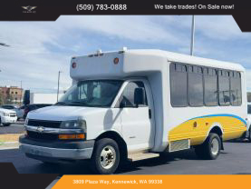 2014 CHEVROLET EXPRESS COMMERCIAL CUTAWAY CUTAWAY V8, FLEX FUEL, 6.0 LITER 4500 CUTAWAY VAN 2D - The Auto Lot