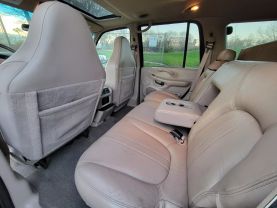 2000 FORD EXPEDITION SUV V8, 5.4 LITER EDDIE BAUER SPORT UTILITY 4D
