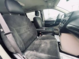2016 DODGE GRAND CARAVAN PASSENGER PASSENGER V6, FLEX FUEL, 3.6 LITER SE MINIVAN 4D
