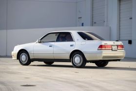 1998 TOYOTA CROWN SEDAN 2JZ-GE ROYAL SALOON