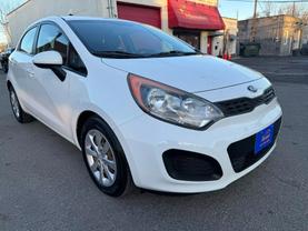 2015 KIA RIO HATCHBACK WHITE AUTOMATIC - Auto Spot