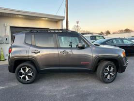 Used 2019 JEEP RENEGADE SUV 4-CYL, MULTIAIR, TURBO, 1.3 LITER TRAILHAWK SPORT UTILITY 4D - LA Auto Star located in Virginia Beach, VA