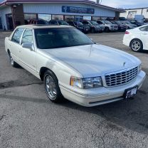 1997 CADILLAC DEVILLE SEDAN V8, 4.6 LITER SEDAN 4D