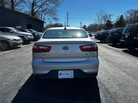 2016 KIA RIO