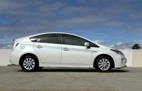 2015 TOYOTA PRIUS PLUG-IN HYBRID HATCHBACK 4-CYL, HYBRID, 1.8 LITER ADVANCED HATCHBACK 4D